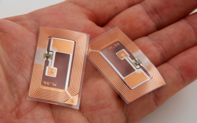 کارت تردد و کاربرد تکنولوژی RFID