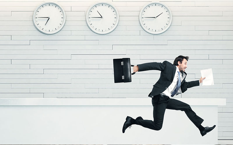 تاثیر نرم افزار بر خرید دستگاه حضور و غیاب
